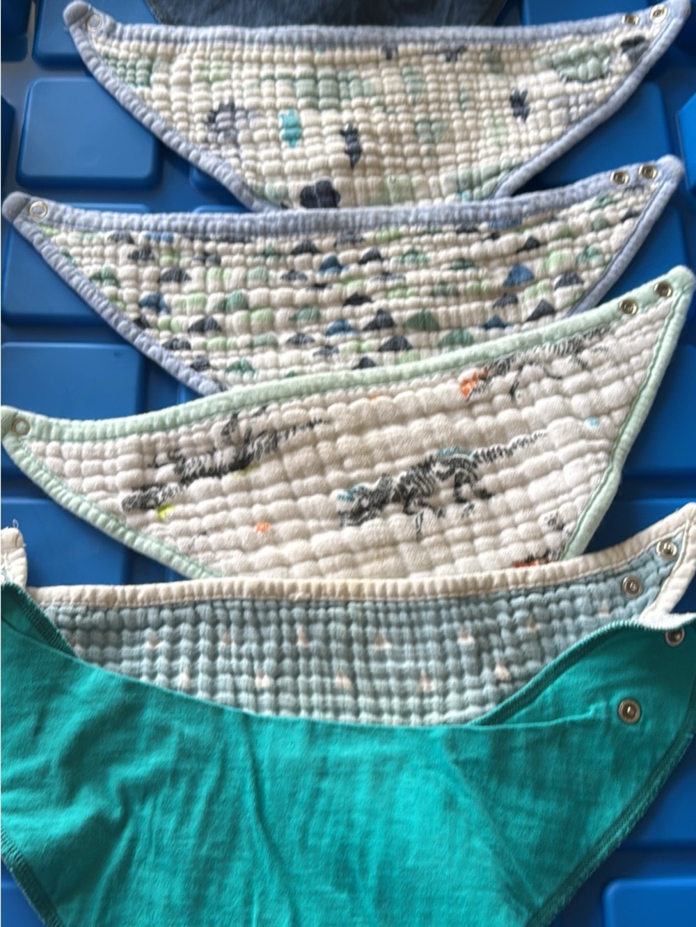 Unbranded Kids Multi-Pack Cotton Bandana Bibs in Teal and Pastel Prints